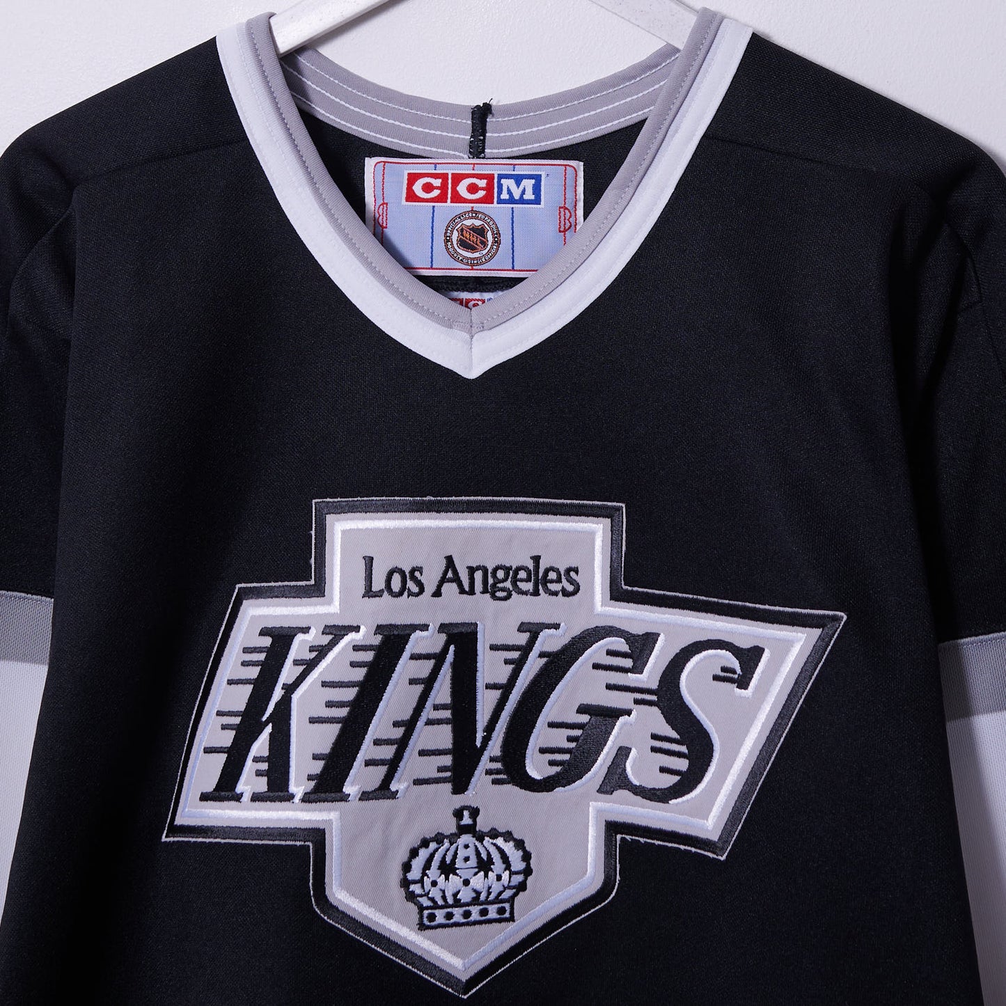 Vintage Los Angeles Kings NHL CCM Hockey Shirt Medium