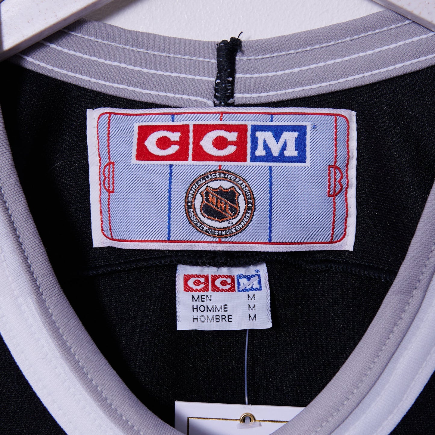 Vintage Los Angeles Kings NHL CCM Hockey Shirt Medium