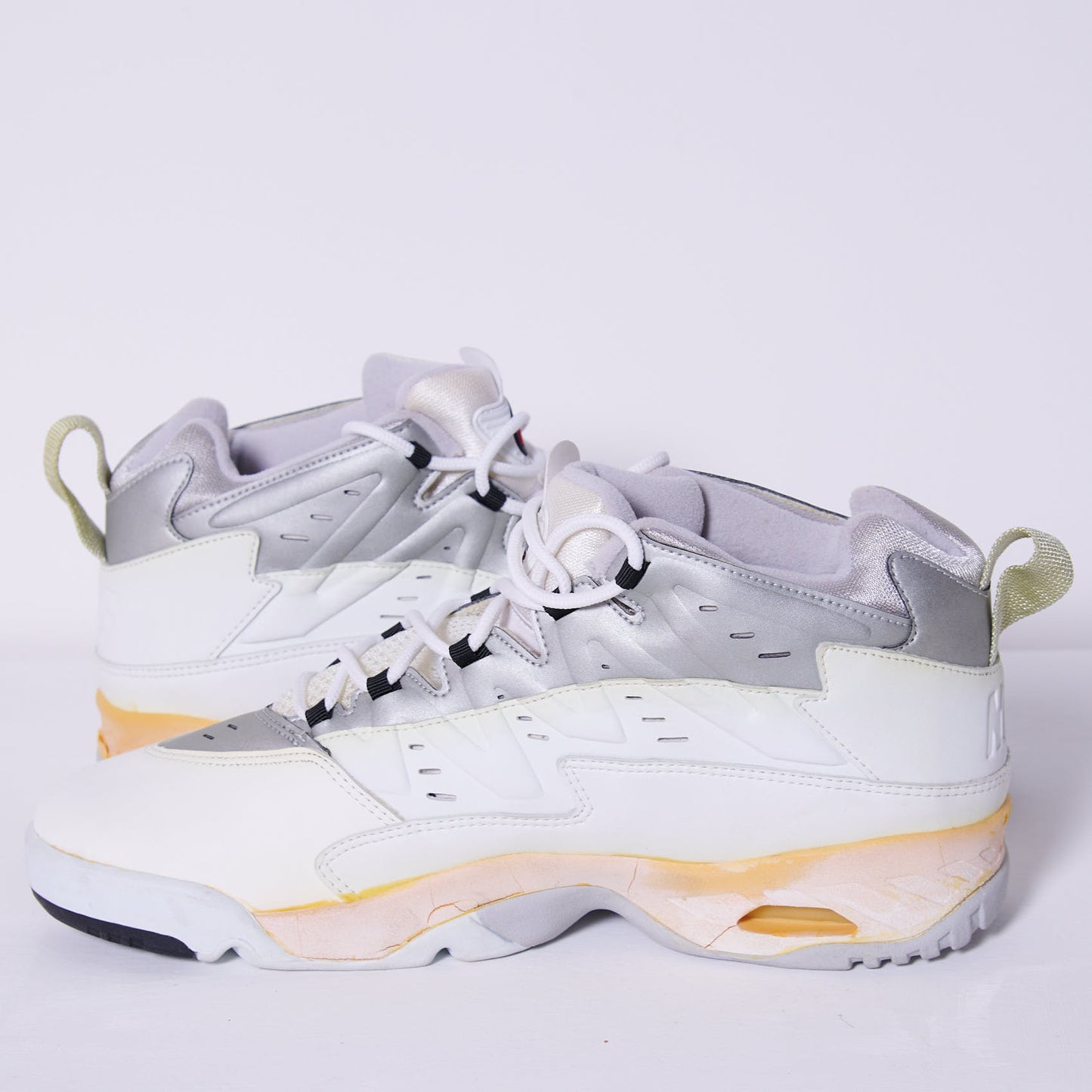 New with Box DS Vintage Nike Air Flare 1997 UK 12