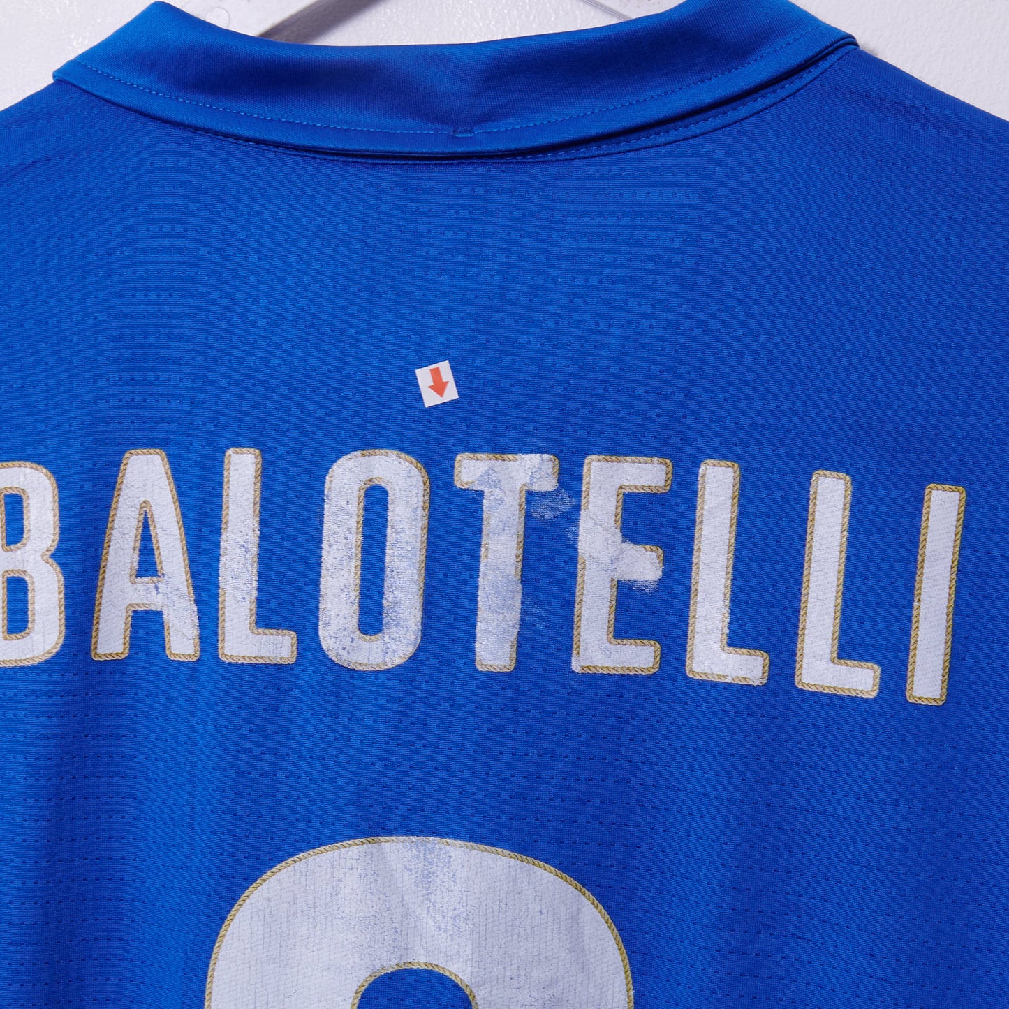 Vintage Italy 2012-2013 Puma Home Shirt #9 Balotelli Medium