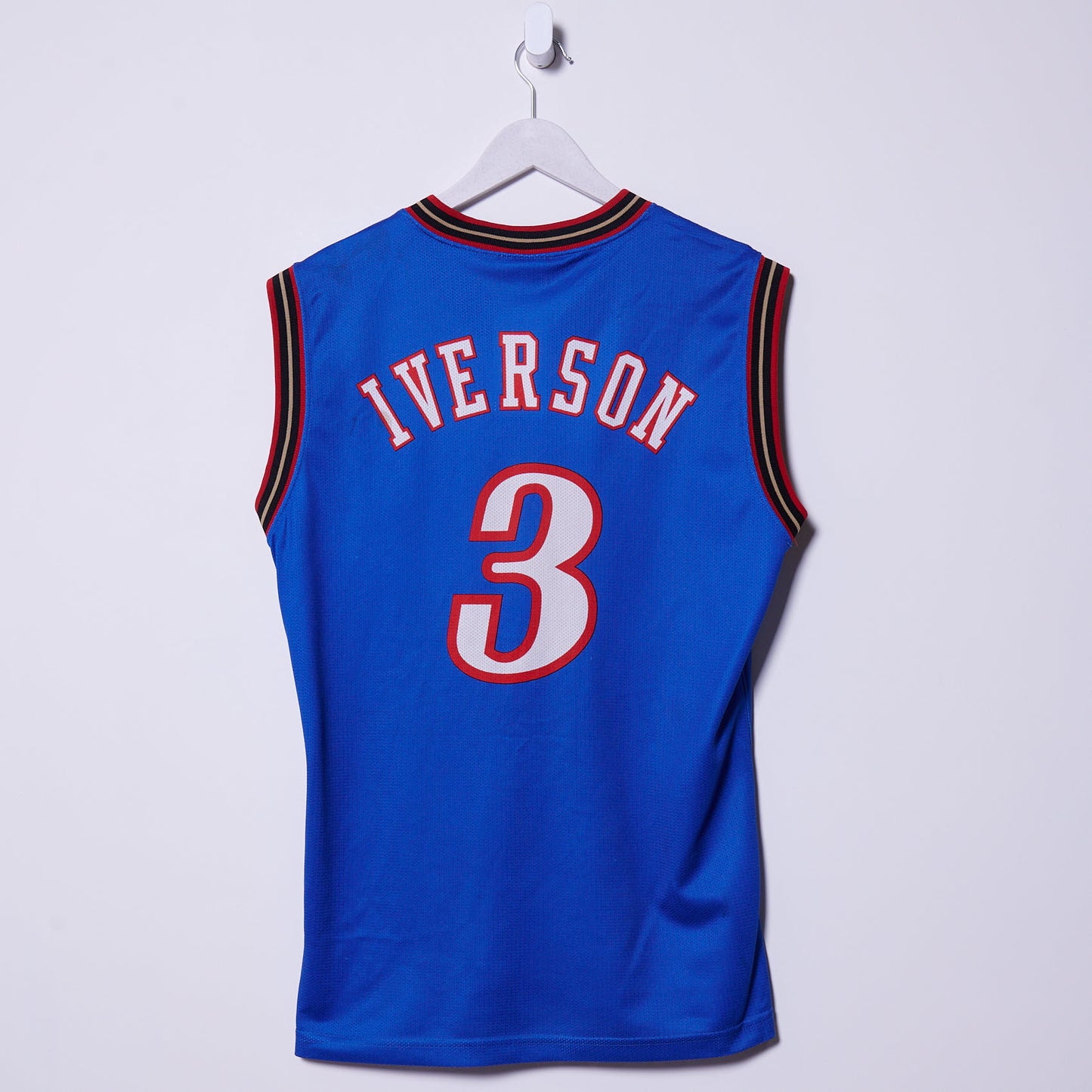 Vintage Philadelphia Sixers 2000 Champion Jersey #3 Allen Iverson Medium