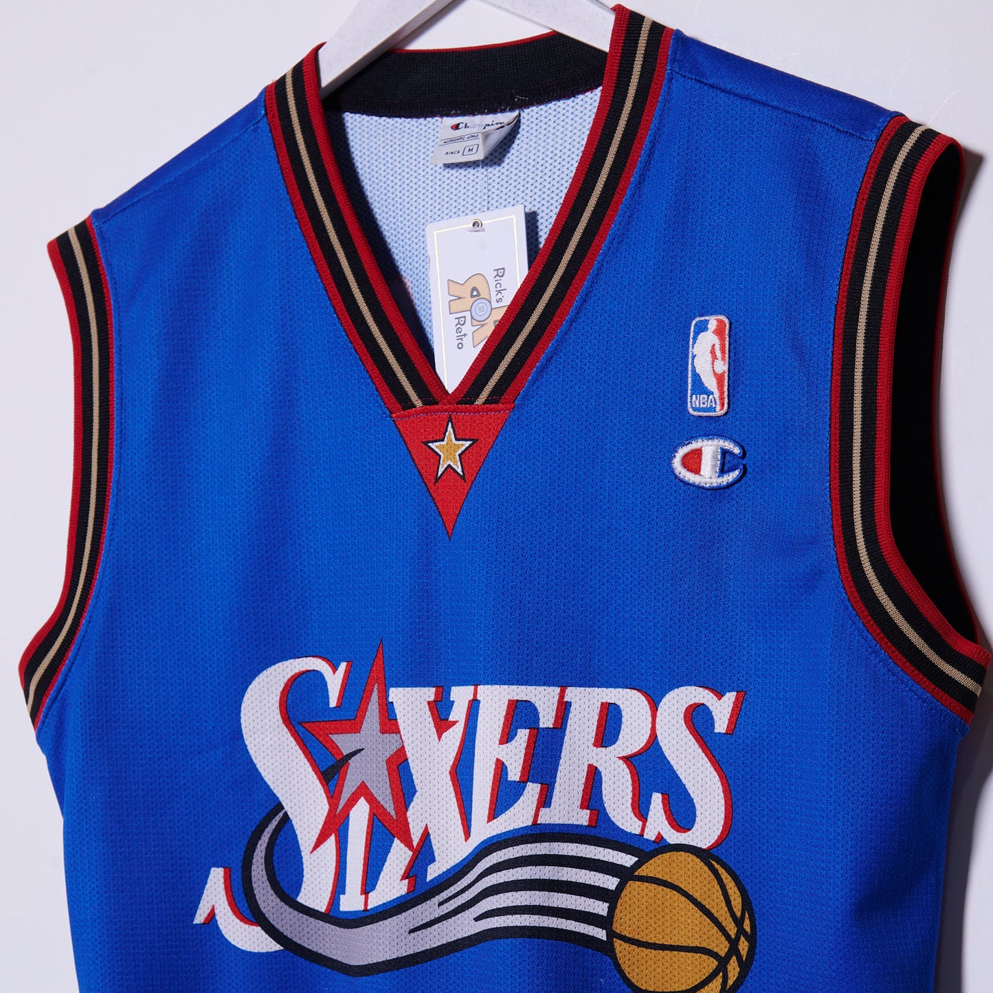 Vintage Philadelphia Sixers 2000 Champion Jersey #3 Allen Iverson Medium