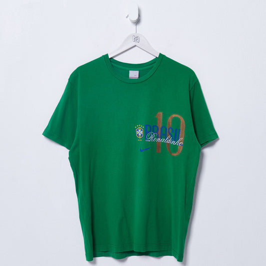 Vintage Nike Brazil T-shirt #10 Ronaldinho Medium