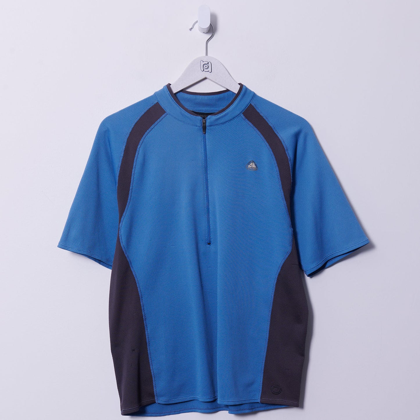 Vintage Nike ACG Base Layer T-Shirt Medium