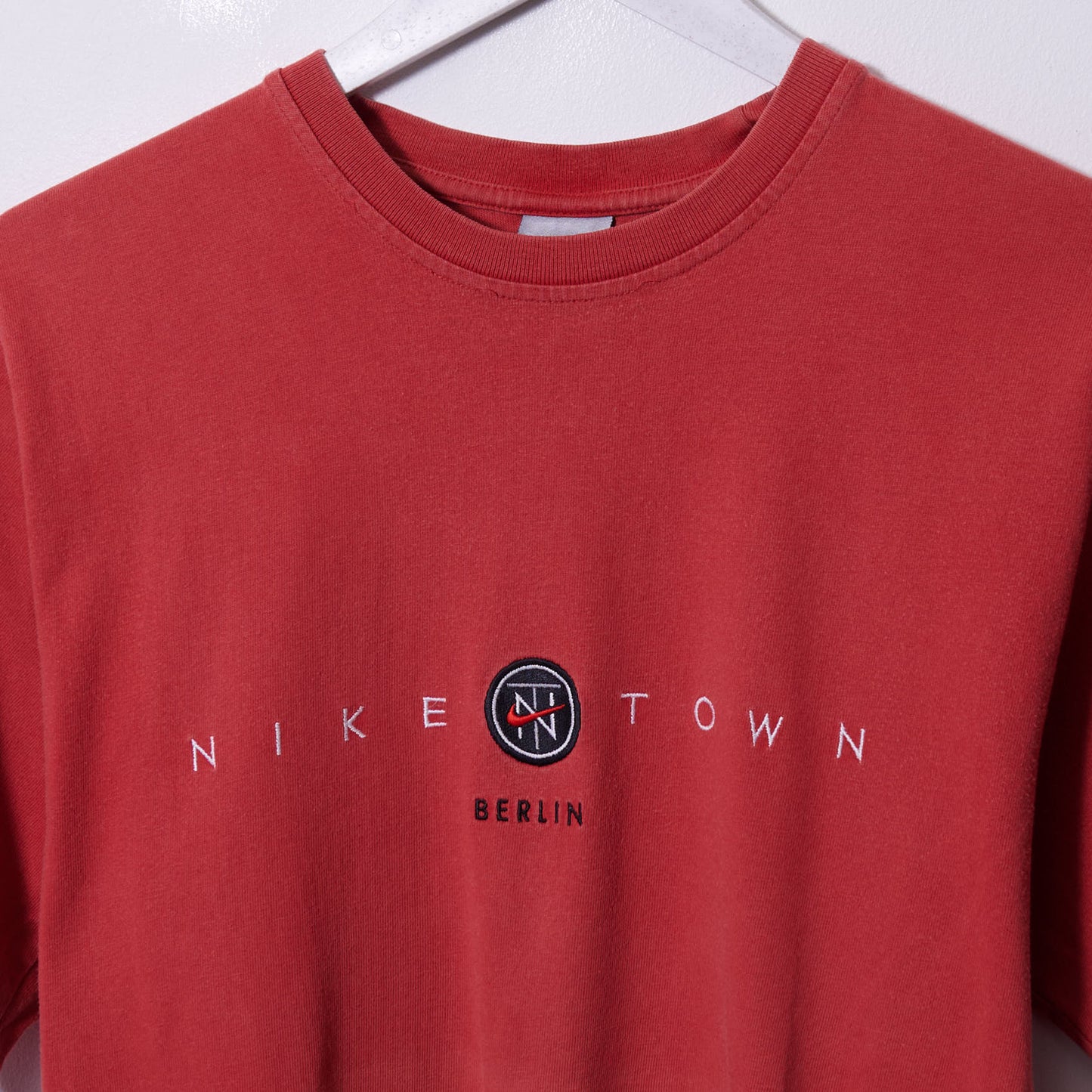 Vintage Nike Town T-Shirt Medium