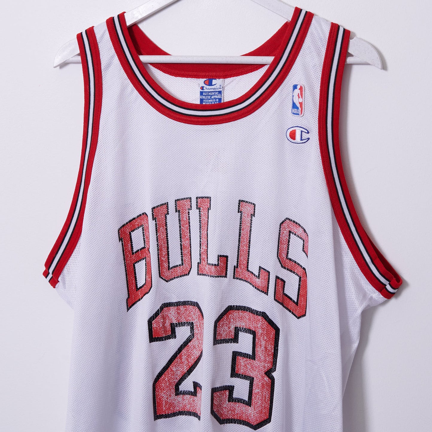 Vintage Chicago Bulls Champion Shirt #23 Michael Jordan XL