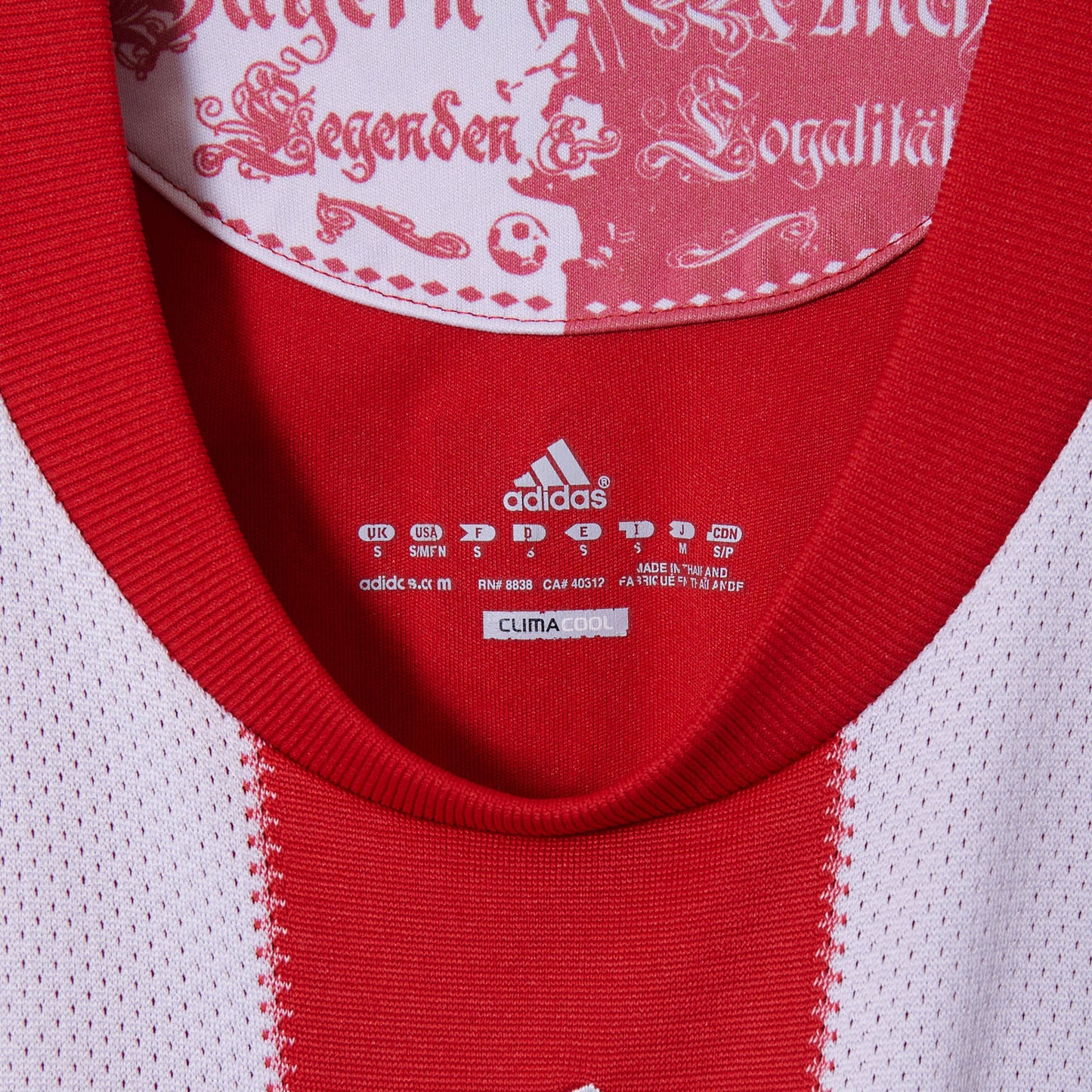 Vintage Bayern Munich 2008-09 Adidas Home Shirt Small