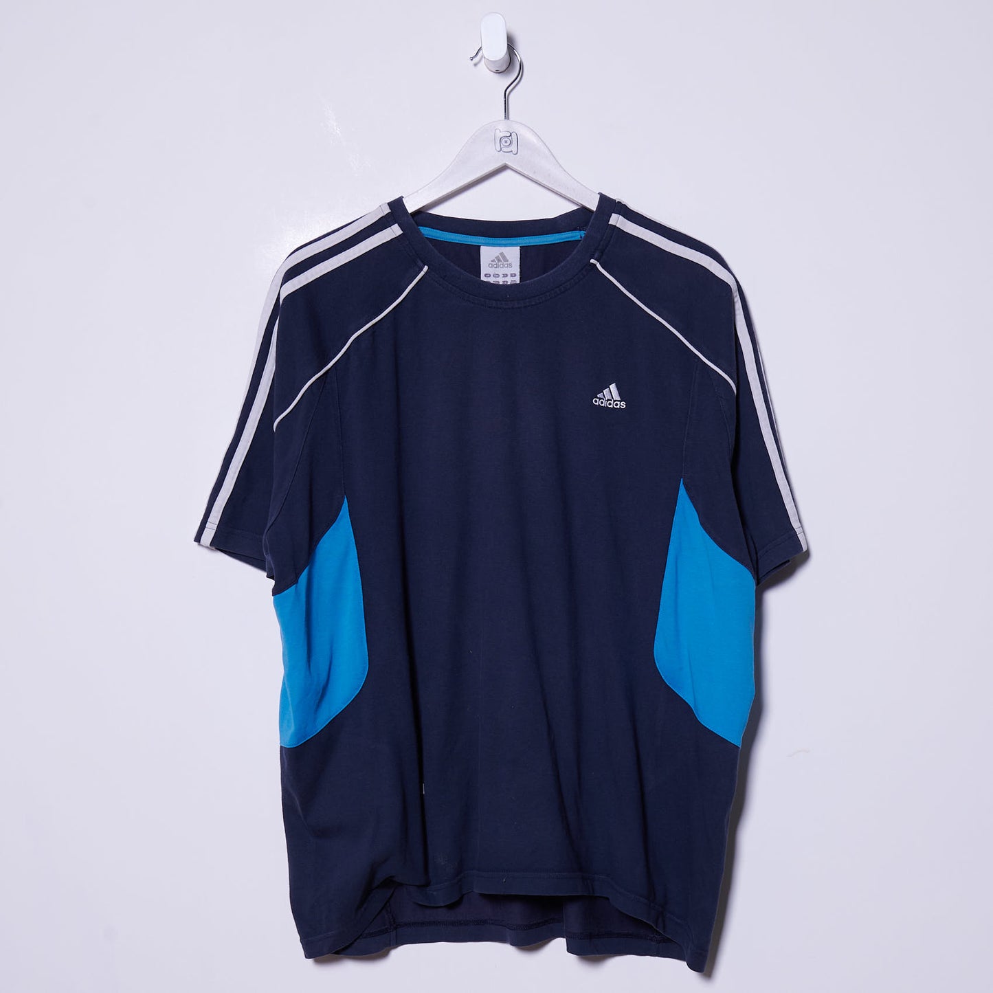 Vintage Adidas T-shirt Large