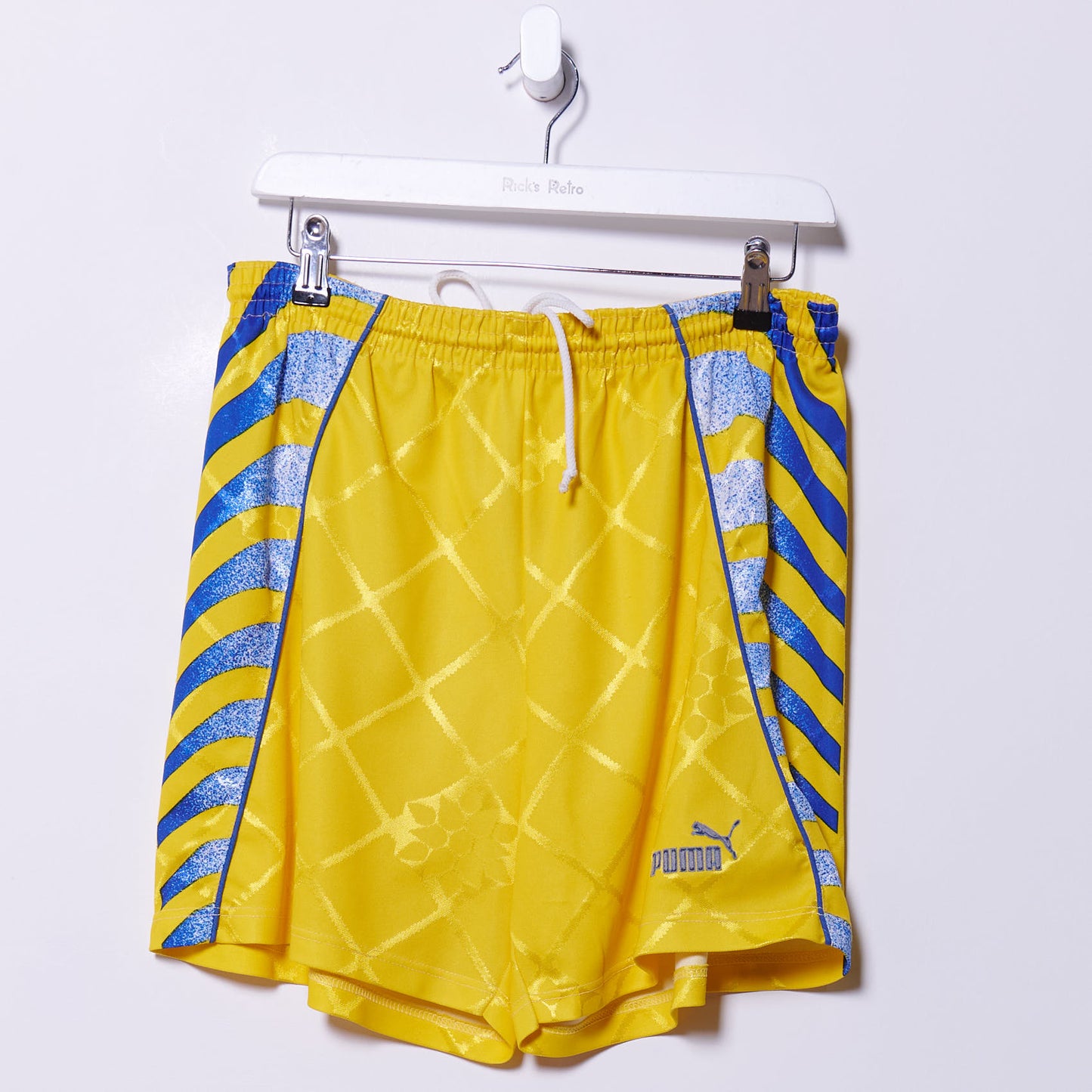 Vintage Parma 1995 Puma Away Shorts Large