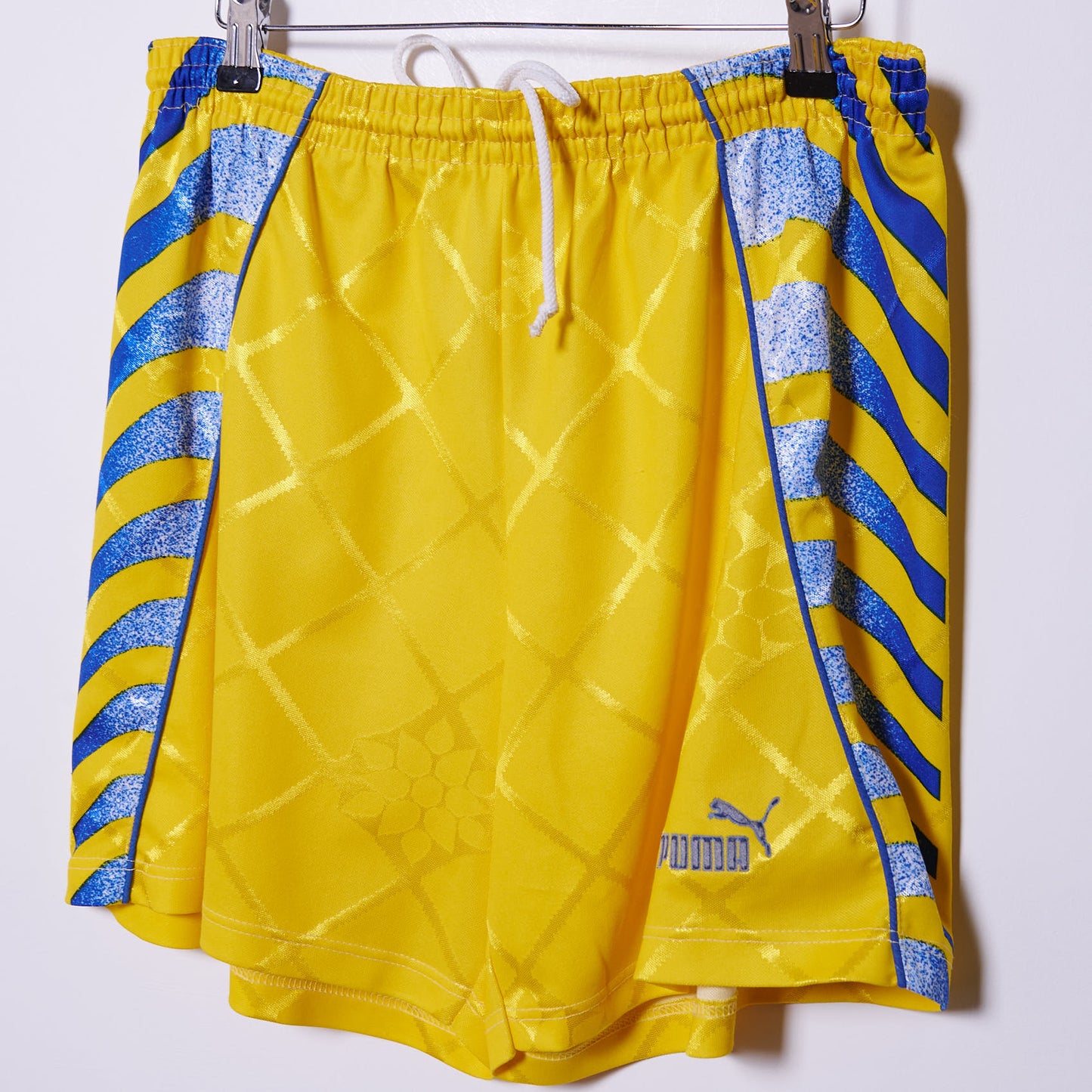 Vintage Parma 1995 Puma Away Shorts Large