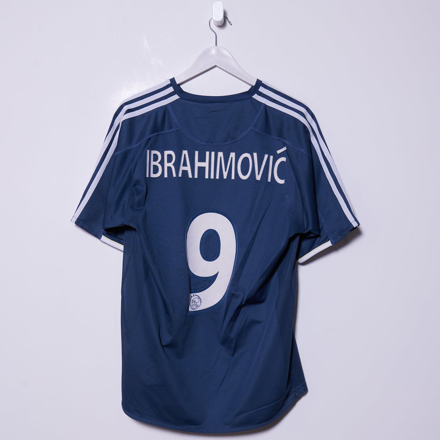 Vintage Ajax Adidas 2003 - 04 Away Shirt #9 Ibrahimovic Medium