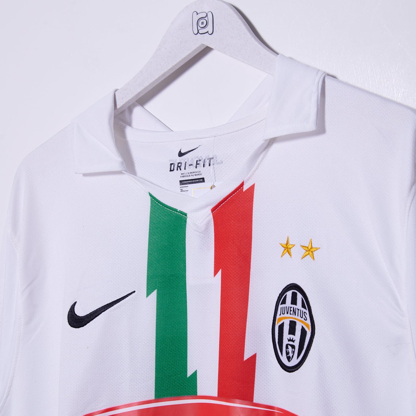 Vintage Juventus 2010-2011 Nike Away Shirt #27 Miloš Krasić XL