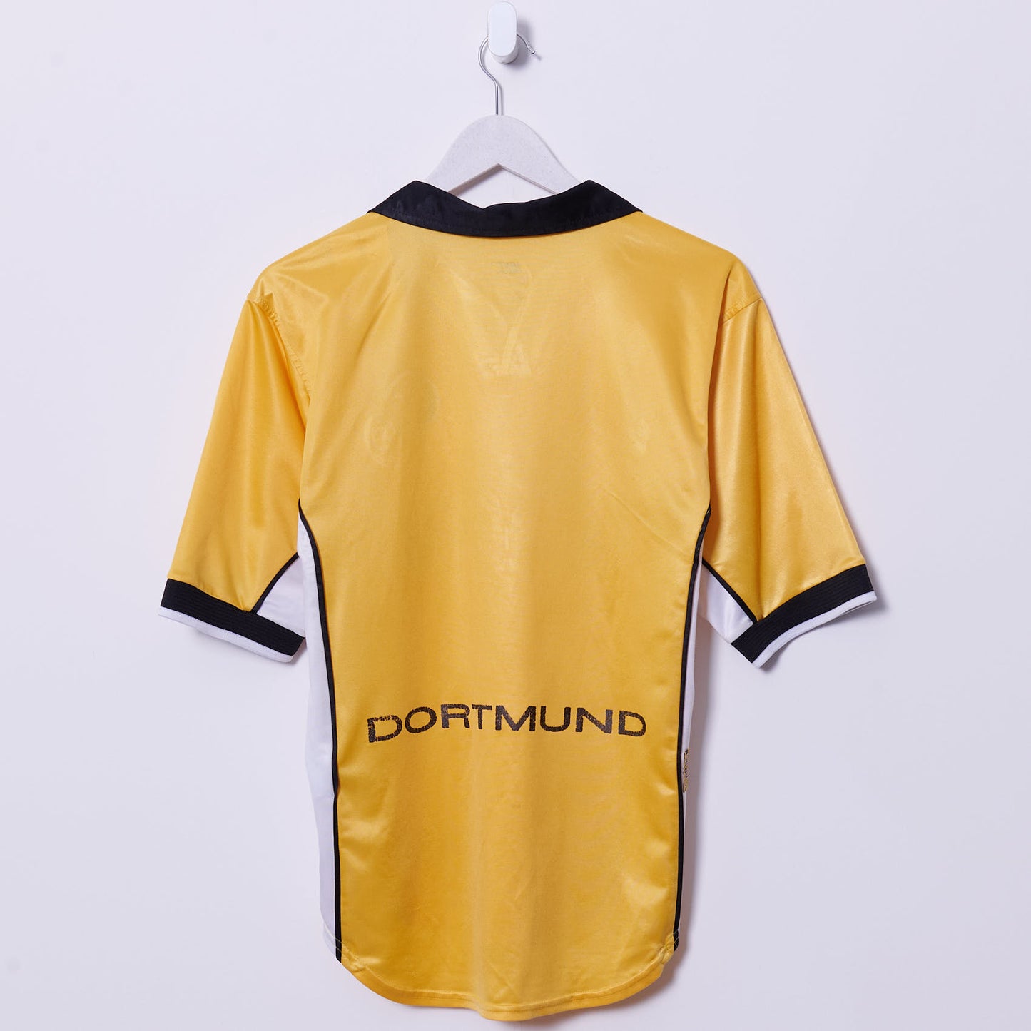 Vintage Borussia Dortmund 1998-2000 Nike Home Shirt Small